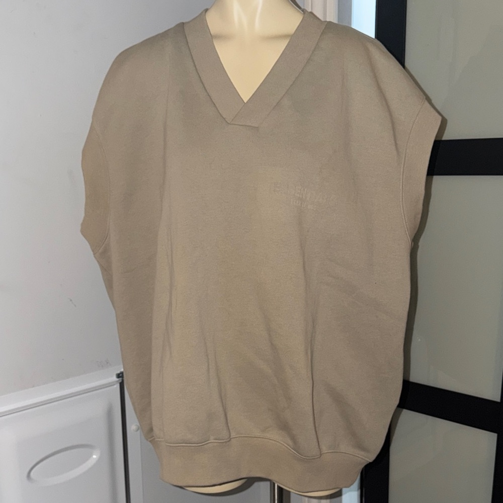 Essentials V-Neck Sweater Vest in Beige